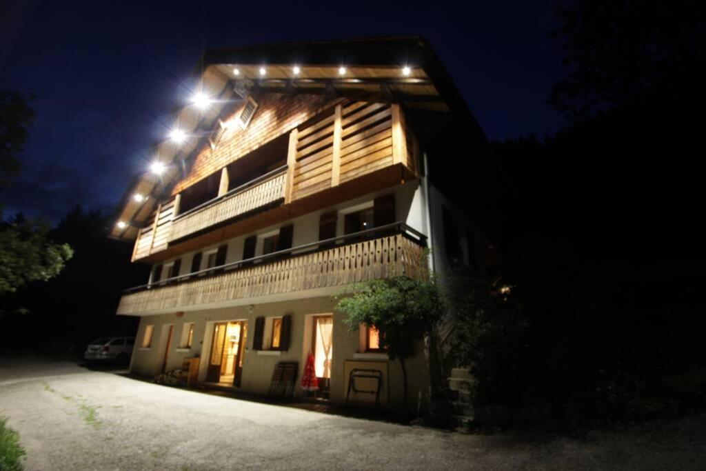 Cozy Dans 6 Pers Voiture 4 Roues Motrice A Dispo Apartment